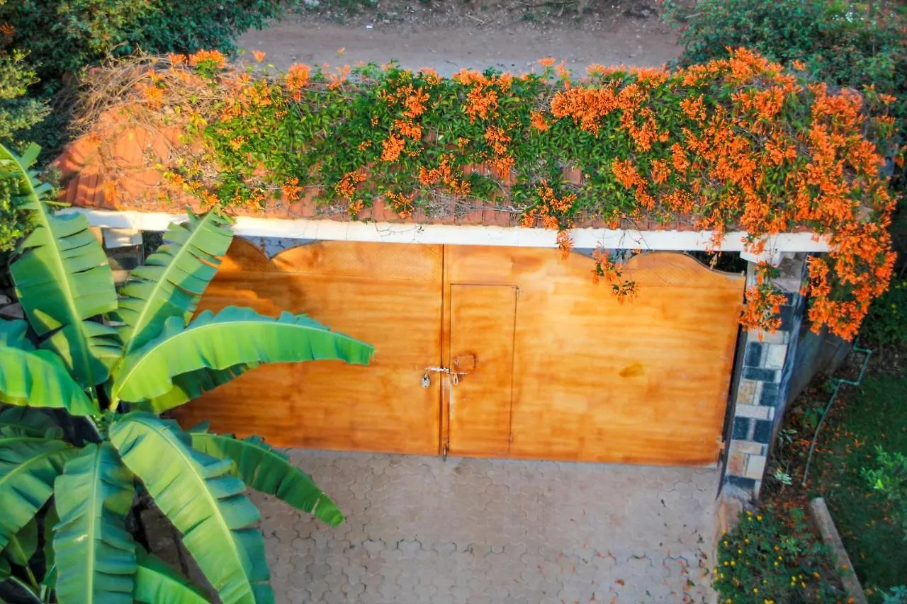 ***  The Shoebill Nest Bed & Breakfast Kampala Uganda